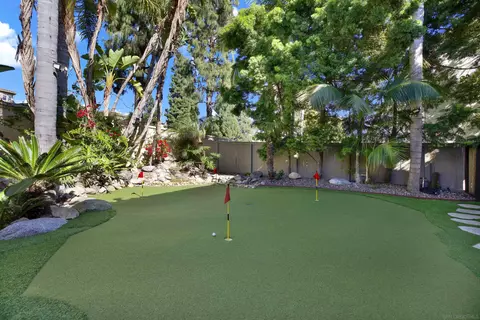 Exterior - 7073 Surfbird Cir, Carlsbad, CA 92011 photo 6 of 9