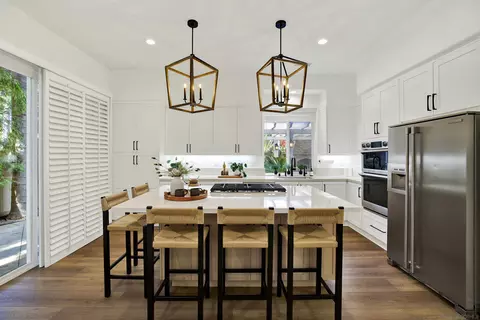 Kitchen - 7073 Surfbird Cir, Carlsbad, CA 92011 photo 4 of 9