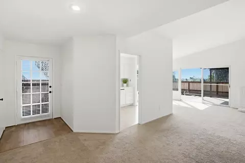 Entry Way - 321 Skyridge Ln, Escondido, CA 92026 photo 1 of 1