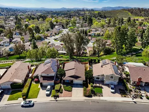 View/Area - 321 Skyridge Ln, Escondido, CA 92026 photo 3 of 3
