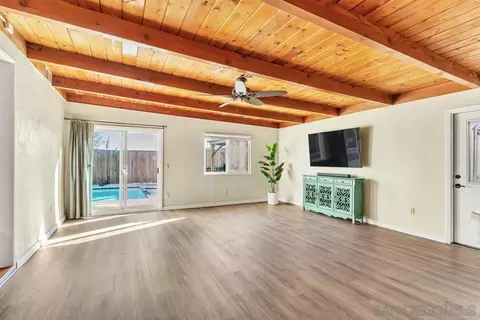 Living - 10143 Maple Tree Rd, Santee, CA 92071 photo 3 of 5