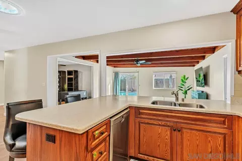 Kitchen - 10143 Maple Tree Rd, Santee, CA 92071 photo 4 of 4