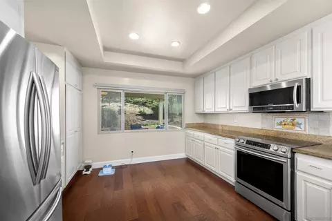Kitchen - 17415 Port Marnock Dr, Poway, CA 92064 photo 4 of 4
