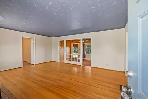 Living - 1890 Calmin Dr, Fallbrook, CA 92028 photo 1 of 5