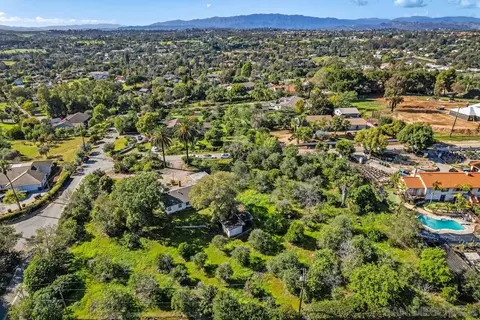 View/Area - 1890 Calmin Dr, Fallbrook, CA 92028 photo 5 of 5