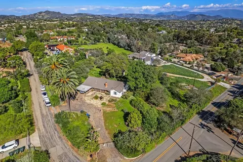 View/Area - 1890 Calmin Dr, Fallbrook, CA 92028 photo 4 of 5