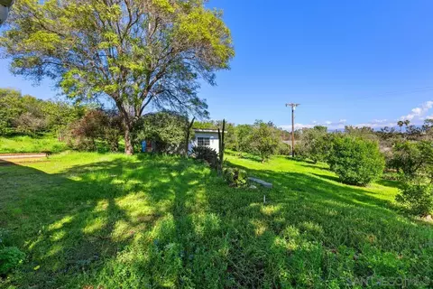 Exterior - 1890 Calmin Dr, Fallbrook, CA 92028 photo 8 of 11
