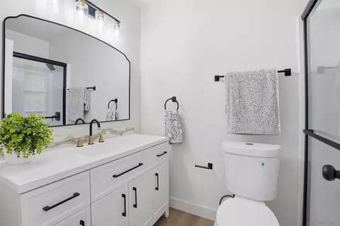 589 E J St, Chula Vista, CA 91910 photo 26