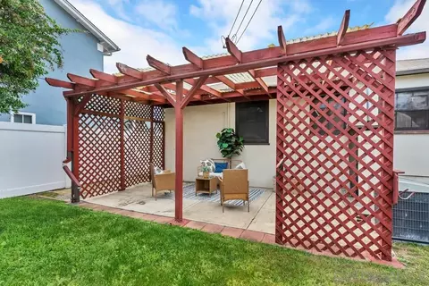 Exterior - 431 H Ave, Coronado, CA 92118 photo 8 of 11