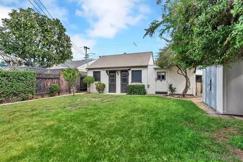 Exterior - 431 H Ave, Coronado, CA 92118 photo 10 of 11