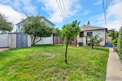 Exterior - 431 H Ave, Coronado, CA 92118 photo 7 of 11