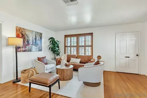 Living - 431 H Ave, Coronado, CA 92118 photo 3 of 3