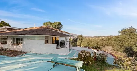 Exterior - 1819 Lilac Ln, Alpine, CA 91901 photo 2 of 6