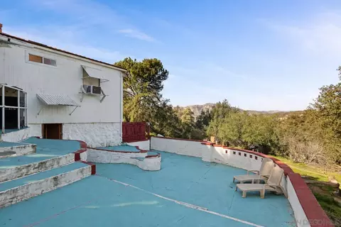 Exterior - 1819 Lilac Ln, Alpine, CA 91901 photo 4 of 6