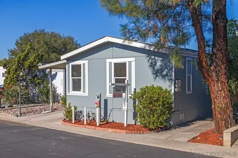 4876 Old Cliffs Rd, San Diego, CA 92120