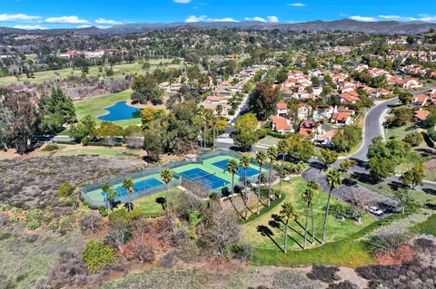 View/Area - 753 Concerto Gln, Escondido, CA 92025 photo 3 of 4
