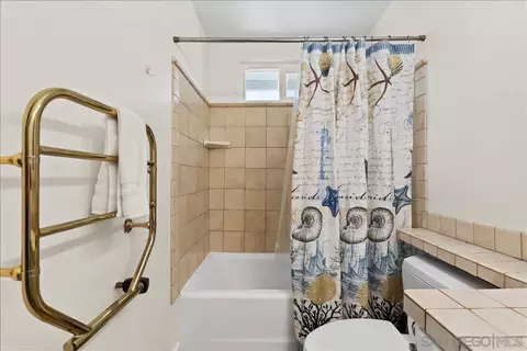 Bath - 1452 N Fig St, Escondido, CA 92026 photo 1 of 3