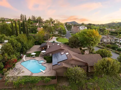 View/Area - 15943 Ranch Hollow Rd, Poway, CA 92064 photo 1 of 3