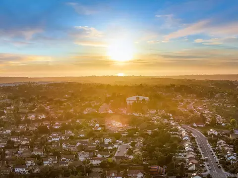 View/Area - 1413 Eastview Ct, Oceanside, CA 92056 photo 6 of 11