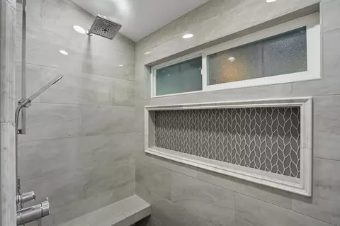 Bath - 4378 Shasta, Carlsbad, CA 92010 photo 1 of 3