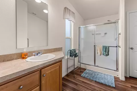 Bath - 14089 Pomegranate Ave #214, Poway, CA 92064 photo 2 of 2