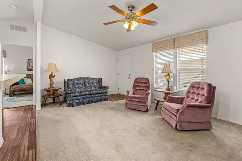 Living - 14089 Pomegranate Ave #214, Poway, CA 92064 photo 1 of 5