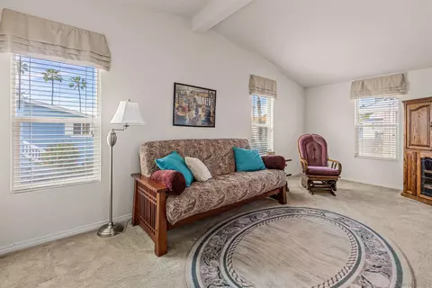 Living - 14089 Pomegranate Ave #214, Poway, CA 92064 photo 4 of 5