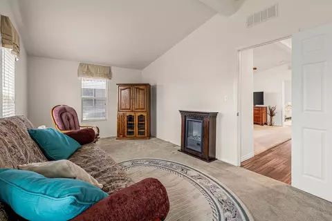 Living - 14089 Pomegranate Ave #214, Poway, CA 92064 photo 5 of 5