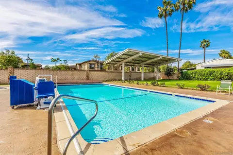 Exterior - 14089 Pomegranate Ave #214, Poway, CA 92064 photo 5 of 8