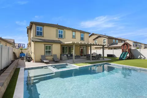 10664 Cobble Ct, Santee, CA 92071