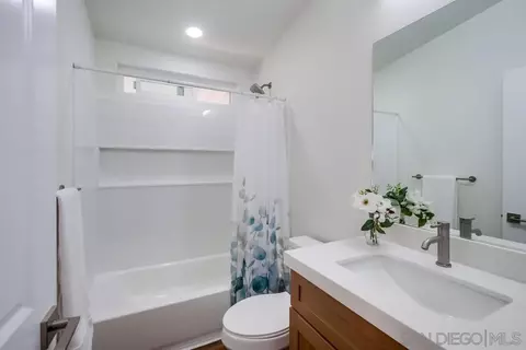 Bath - 11949 Riverside Dr #28, Lakeside, CA 92040 photo 3 of 3