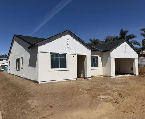 1720 California St, Oceanside, CA 92054