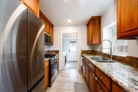 Kitchen - 8845 Greenview Pl, Spring Valley, CA 91977 photo 2 of 2