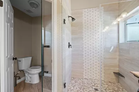 Bath - 45632 Corte Lobos, Temecula, CA 92592 photo 5 of 5