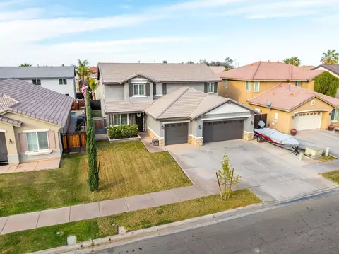 View/Area - 226 Quail Run Dr, El Centro, CA 92243 photo 2 of 7