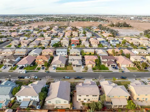 View/Area - 226 Quail Run Dr, El Centro, CA 92243 photo 5 of 7