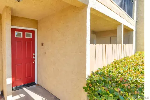 495 San Pasqual Valley Rd #142, Escondido, CA 92027