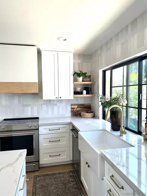 Kitchen - 14240 Kendra Way, Poway, CA 92064 photo 7 of 12