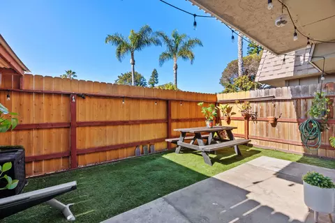 Exterior - 407 Requeza St #E9, Encinitas, CA 92024 photo 2 of 3