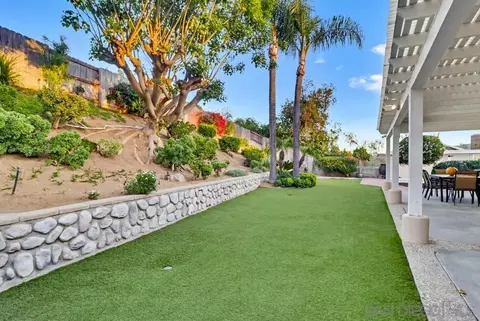 Exterior - 320 Jonah Rd, Escondido, CA 92027 photo 25 of 29