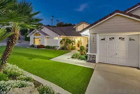 Exterior - 320 Jonah Rd, Escondido, CA 92027 photo 5 of 29