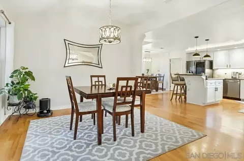 Dining - 320 Jonah Rd, Escondido, CA 92027 photo 3 of 5