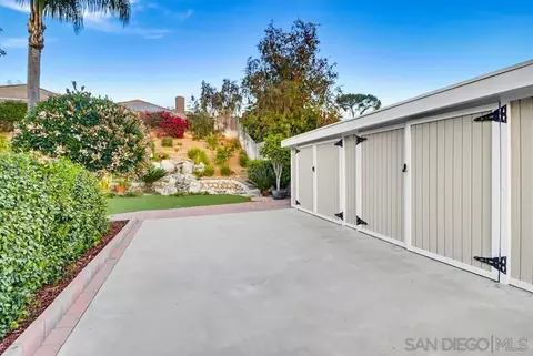 Exterior - 320 Jonah Rd, Escondido, CA 92027 photo 29 of 29