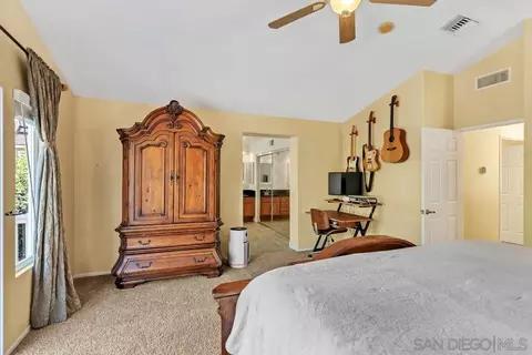 8786 Gracilior Ct, Escondido, CA 92026 photo 21