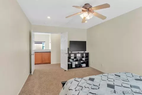8786 Gracilior Ct, Escondido, CA 92026 photo 32