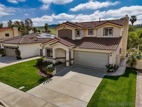 Exterior - 12701 Oak Knoll Rd, Poway, CA 92064 photo 8 of 9