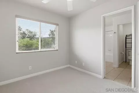 Bedroom - 12701 Oak Knoll Rd, Poway, CA 92064 photo 5 of 8