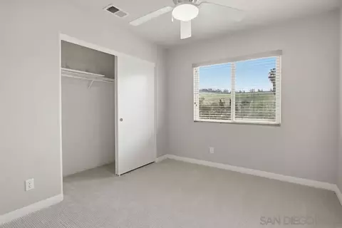Bedroom - 12701 Oak Knoll Rd, Poway, CA 92064 photo 3 of 8