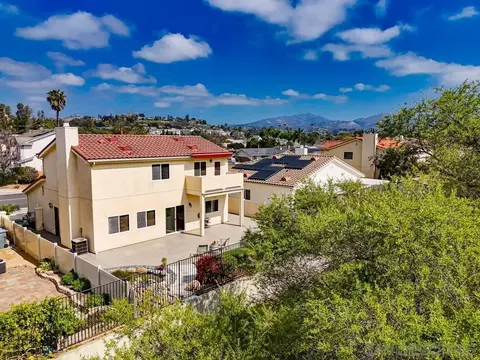 View/Area - 12701 Oak Knoll Rd, Poway, CA 92064 photo 1 of 4