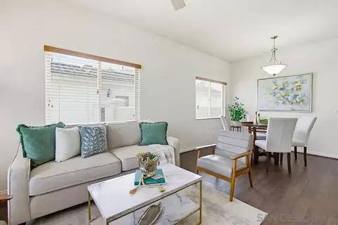 Living - 12701 Oak Knoll Rd, Poway, CA 92064 photo 1 of 4